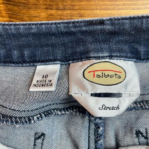 Talbots women's Stretch Jeans size 10 Dark Wash Denim - Picture 4 of 8